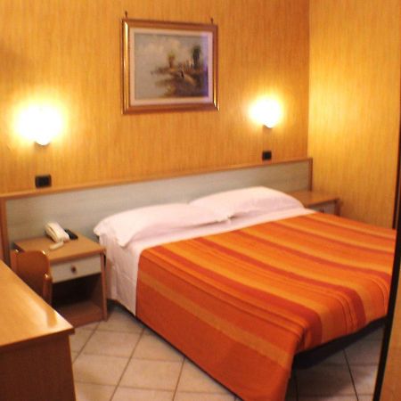 Hotel Isolabella Bussoleno Extérieur photo
