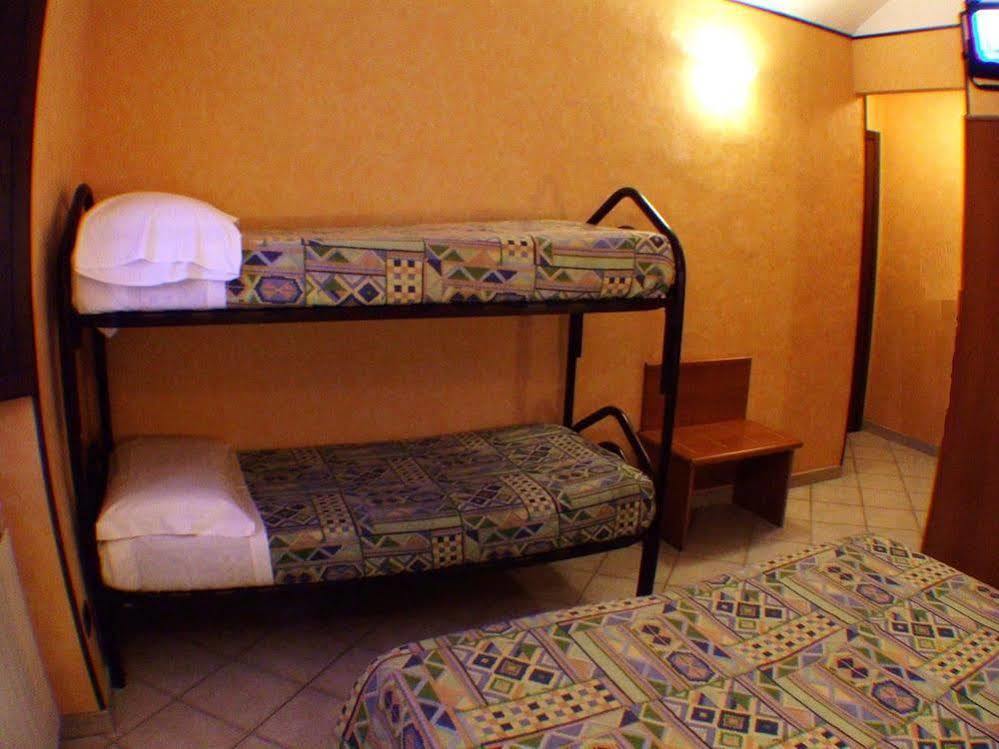 Hotel Isolabella Bussoleno Extérieur photo
